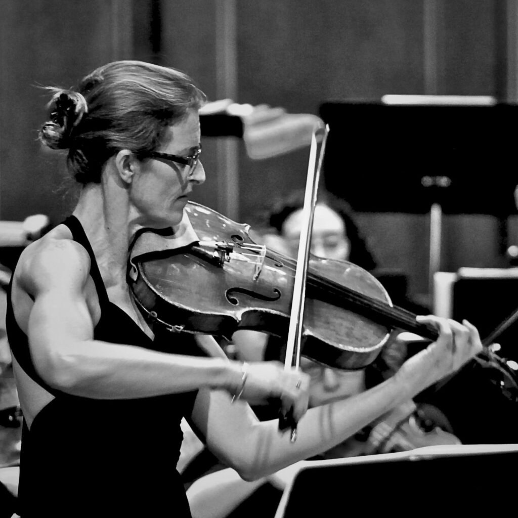 Kate Vincent, viola