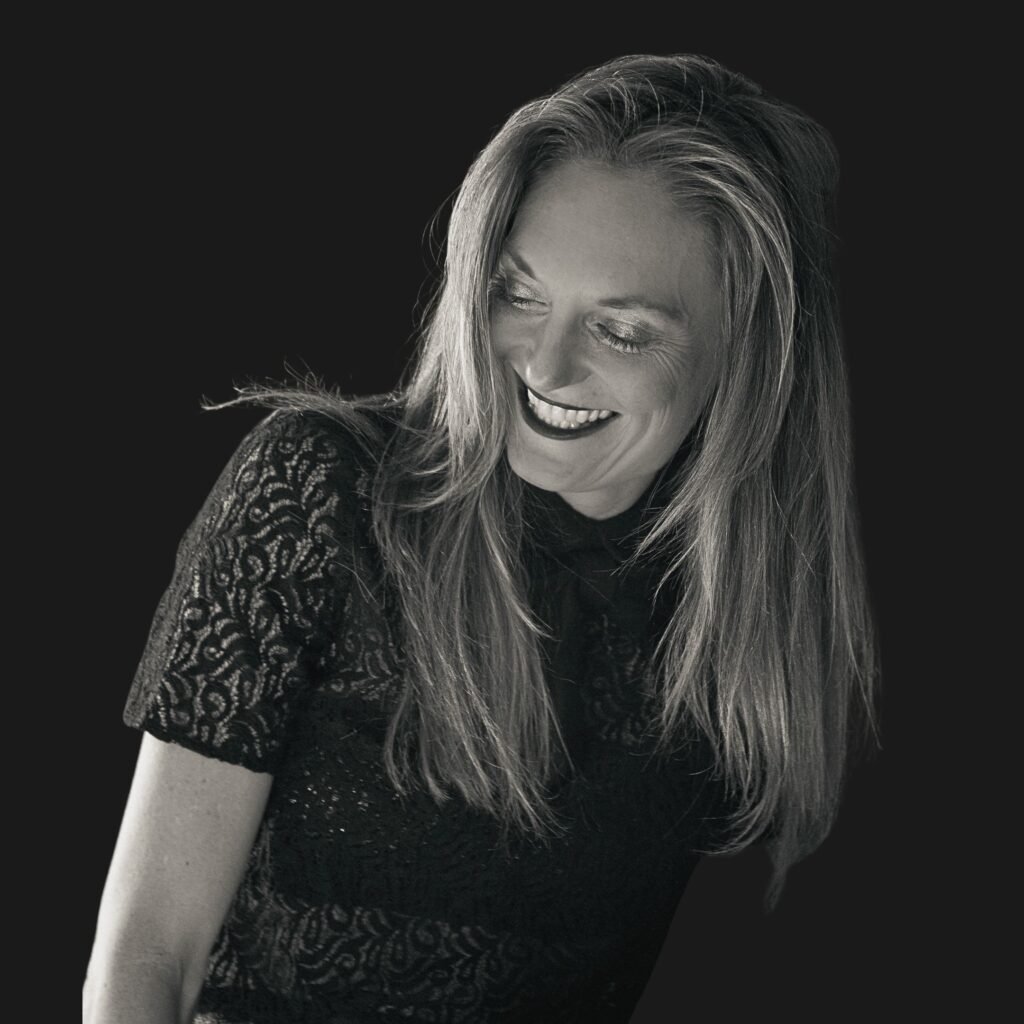 Savannah Jo Lack, violin